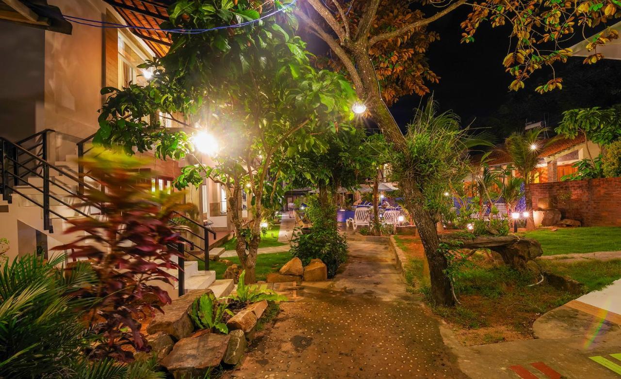 Waves Resort Phu Quoc Exterior foto